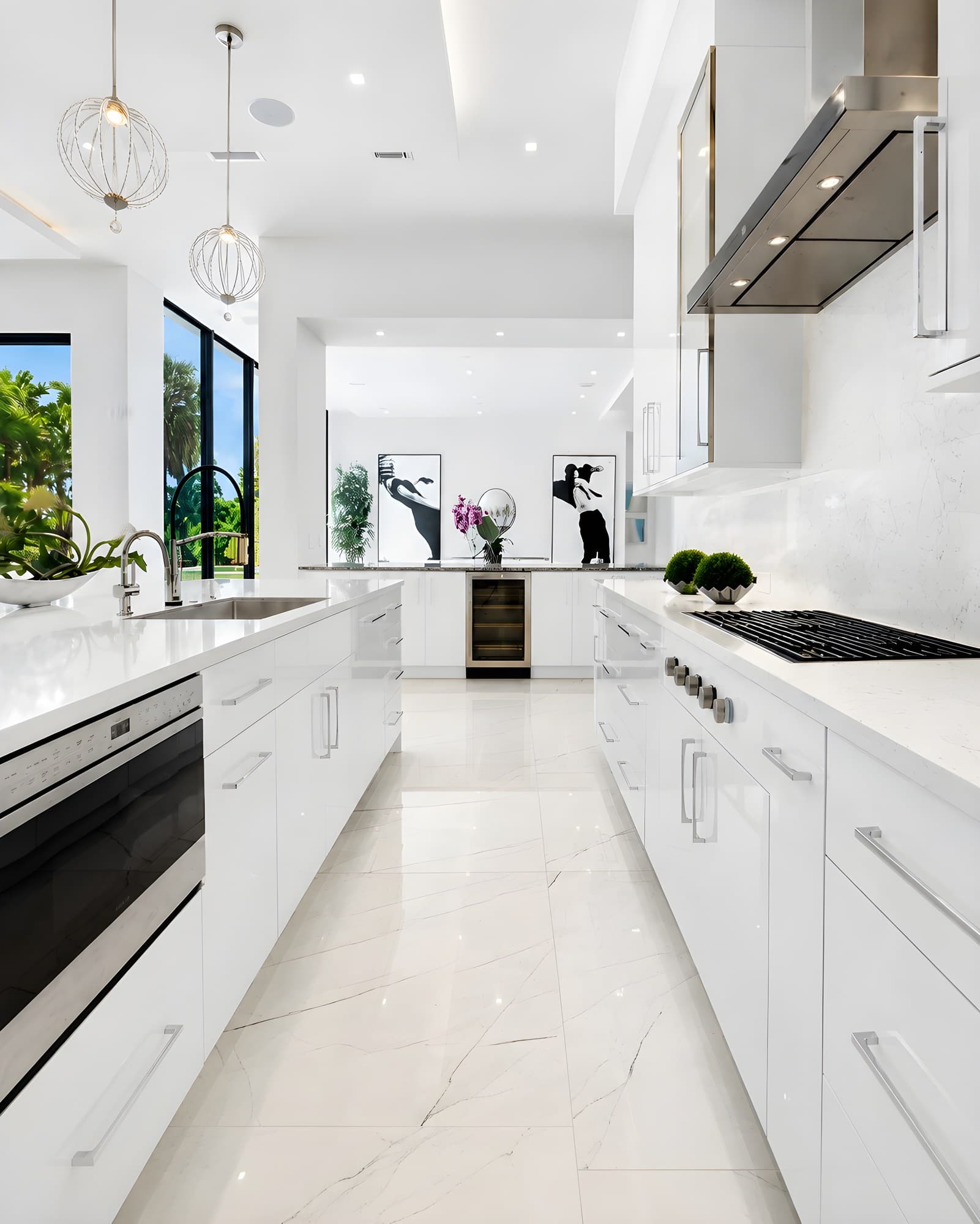 This kitchen is all about crisp scale and polished restraint